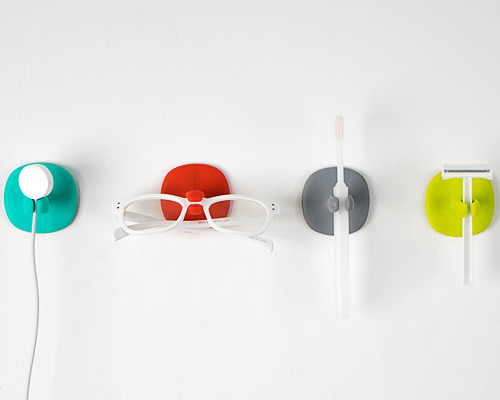 250 design concentrates on neglected items with XYZ holder