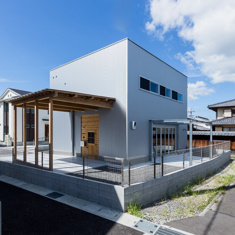 ALTS design office ishibe house japan designboom