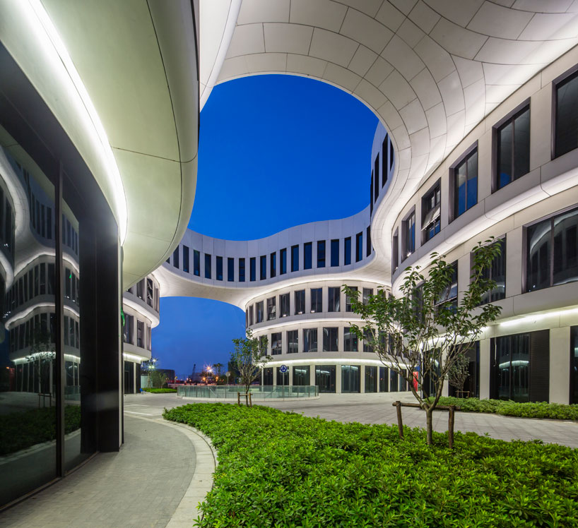MVRDV-hongqiao-flower-building-shanghai-designboom-02