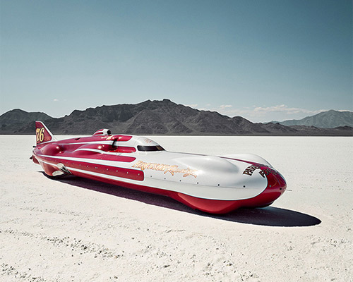 alexandra lier gets up close and personal with bonneville speedseekers