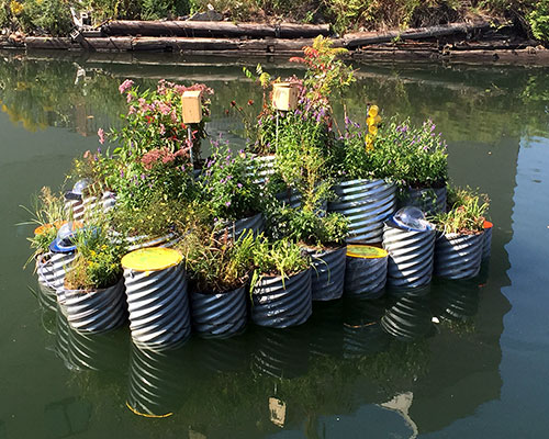 grow-on-us floating landscape by balmori associates installed on gowanus canal