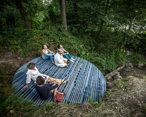 studio nomad and batlab architects' blue meditation point in romania