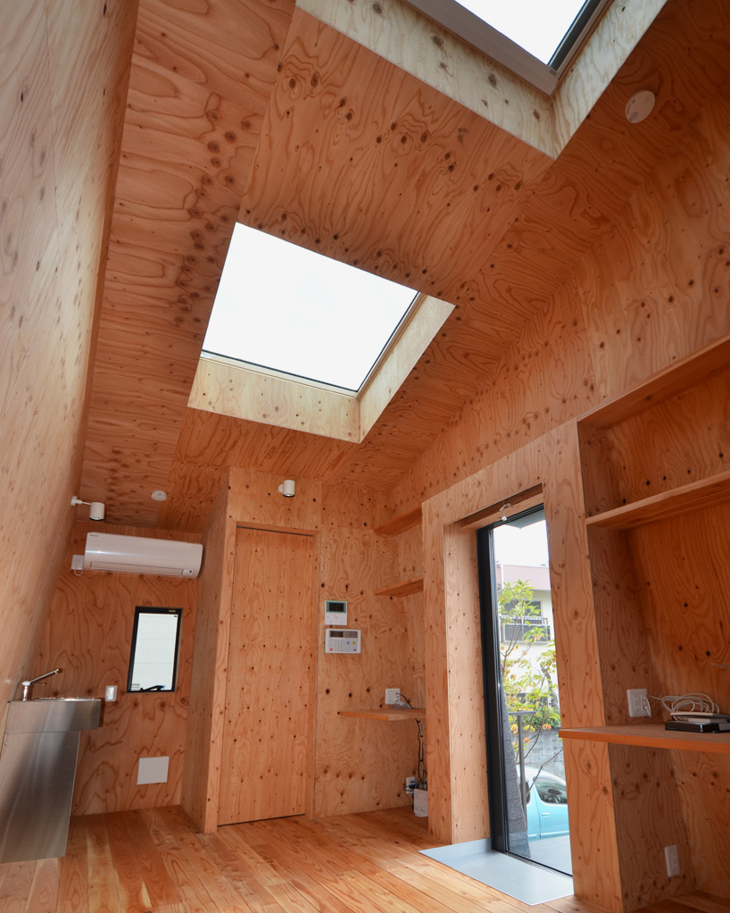 hiroki + tomoko sekiguchi architects mountain house hyogo japan designboom