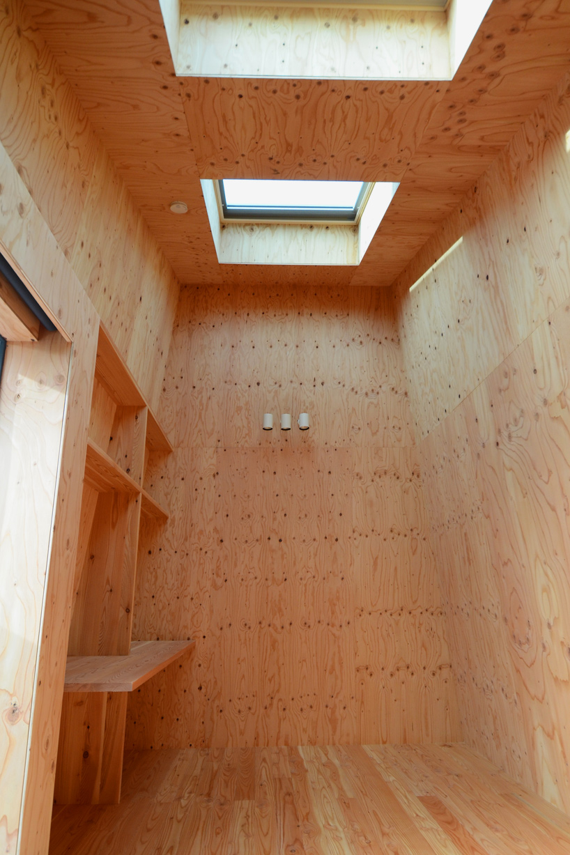 hiroki + tomoko sekiguchi architects mountain house hyogo japan designboom