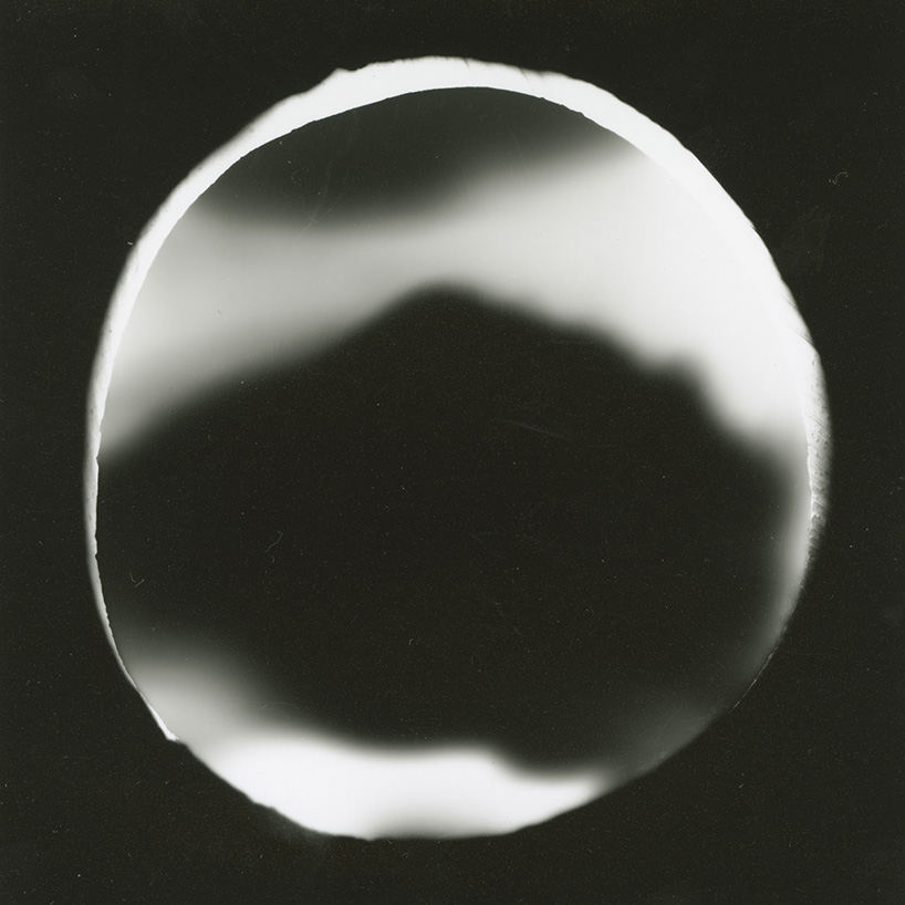 kotama-bouabane-coconut-camera-cc50g-designboom-03