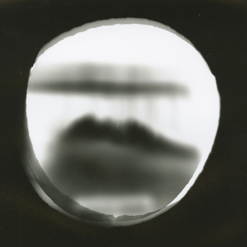 kotama-bouabane-coconut-camera-cc50g-designboom-05