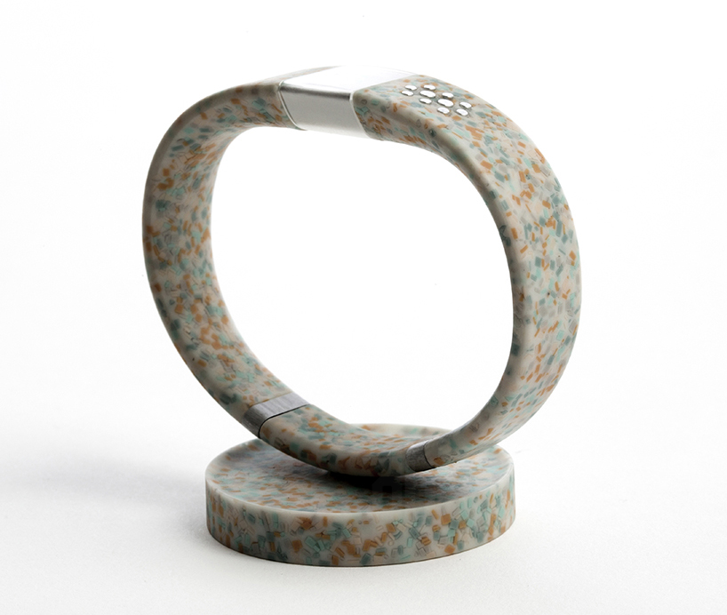 layer design worldbeing wearable app