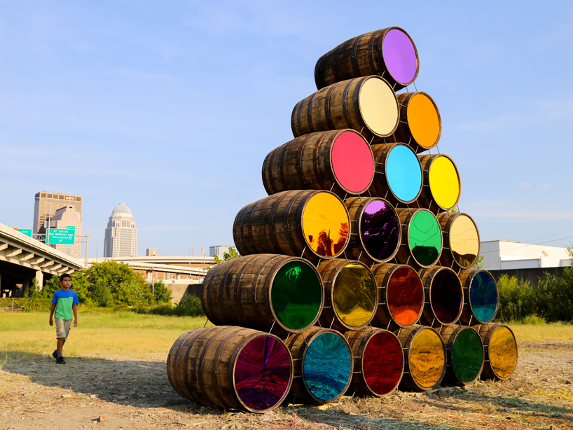 mark reigelman reflects louisville's landscape on oak barrels