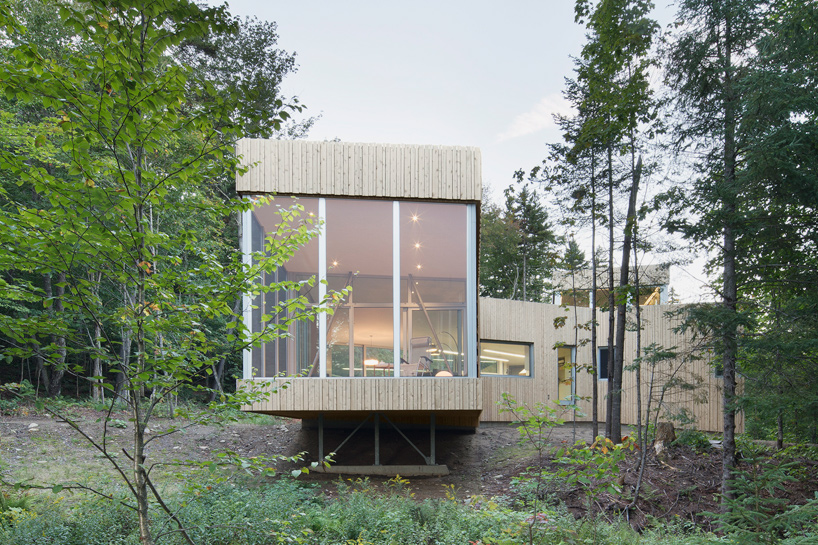 house on lac grenier in canada by paul bernier architecte