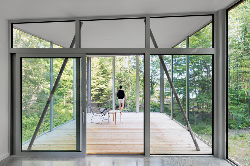 paul bernier architecte house on lac grenier montreal canada designboom