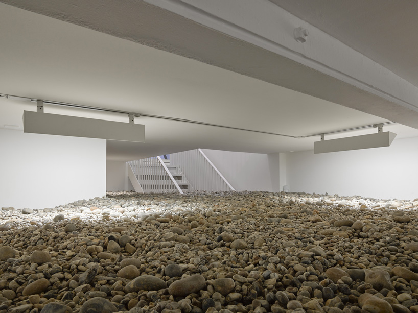 ryan-gander-fieldwork-lisson-gallery-designboom-12