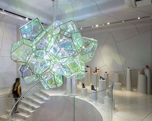 SOFTlab creates crystallized light installation for melissa shoes in NYC