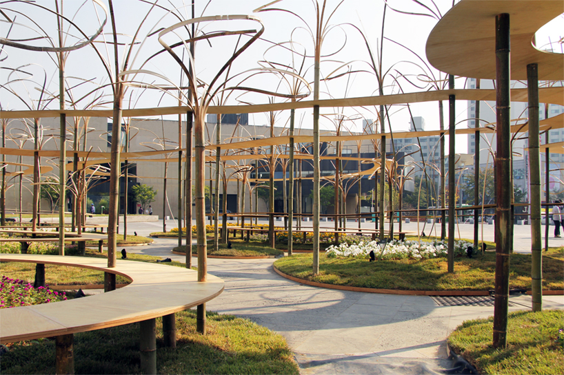toyo ito erects rinbu, a bamboo installation at gwangju design biennale