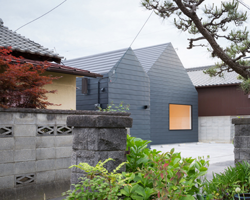 yasunari tsukada organizes community center as two house-like buildings in japan