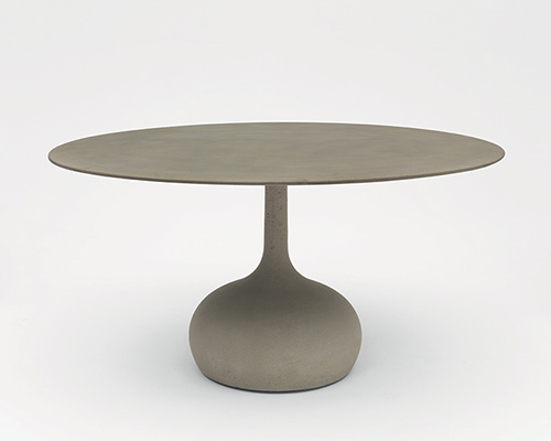 buratti architetti explores concrete in saen table for alias