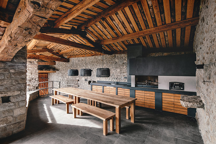 dom arquitectura completes contemporary renovation in cerdanya