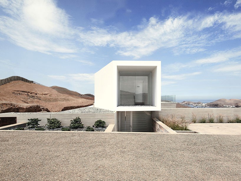 domenack arquitectos casa poseidon house peru designboom