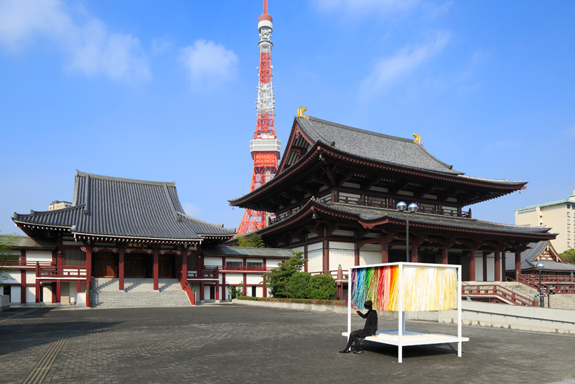 emmanuella-moureaux-100-colors-no-9-3.3m-installation-tokyo-designboom-02
