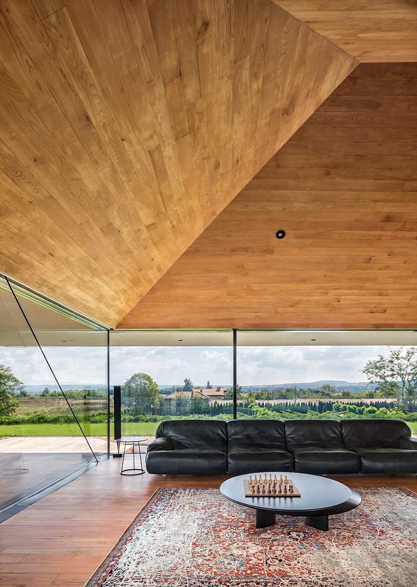 I/O architects surrounds observation house in bulgaria with gabion wall