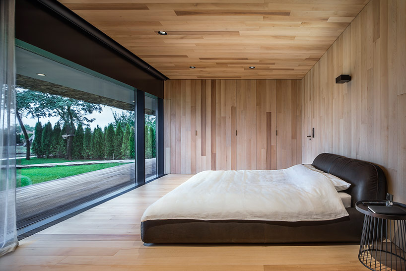 I/O architects surrounds observation house in bulgaria with gabion wall