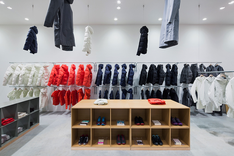 jo-nagasaka-schemata-architects-descente-blanc-interiors-osaka-japan-designboom-02