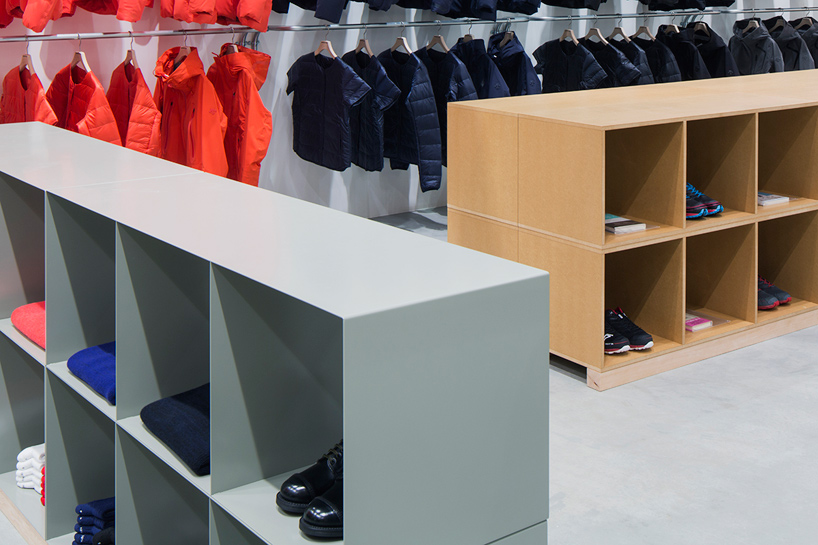 jo-nagasaka-schemata-architects-descente-blanc-interiors-osaka-japan-designboom-02