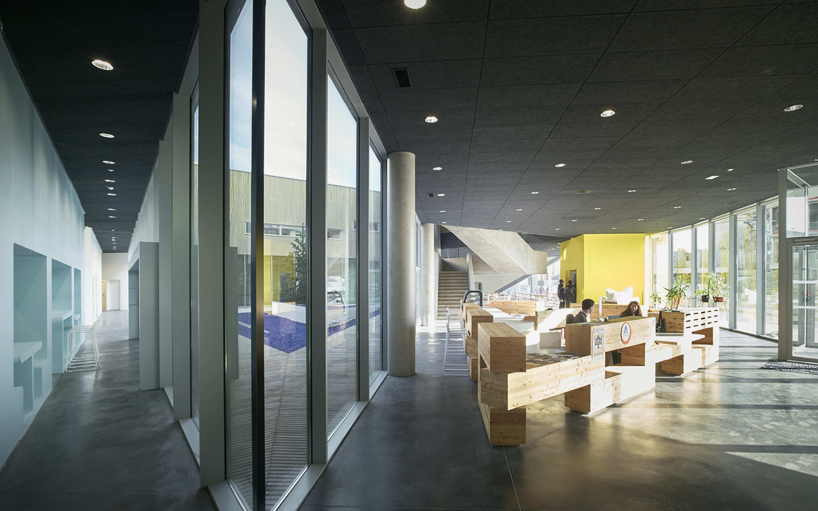 julien de smedt JDS architects euralille youth centre lille france designboom