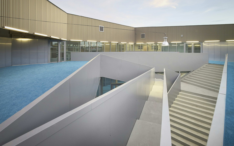 julien de smedt JDS architects euralille youth centre lille france designboom