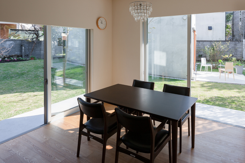 _naoya-kawabe-architect-&-associates-house-in-kamakura-zaimokuza-japan-designboom-02