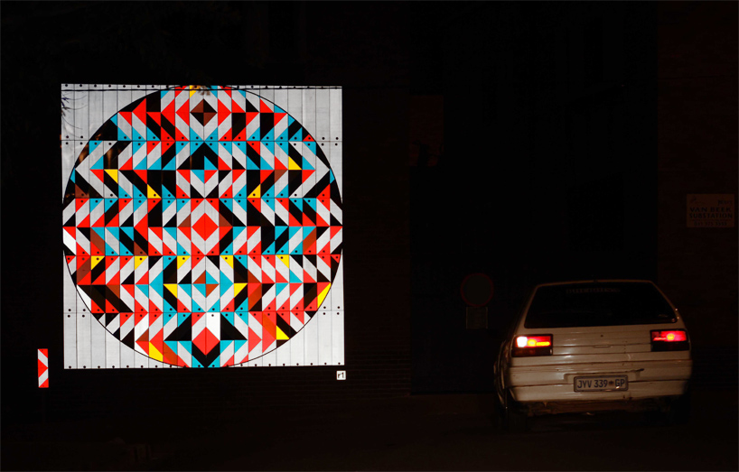 r1-hidden-trophy-reflective-chevron-street-signs-johannesburg-designboom-07