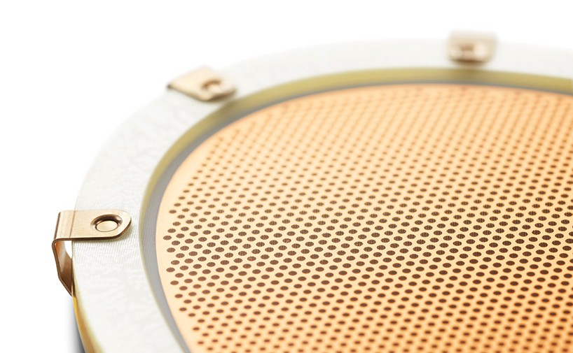 sennheiser-orpheus-headphone-experience-designboom-08