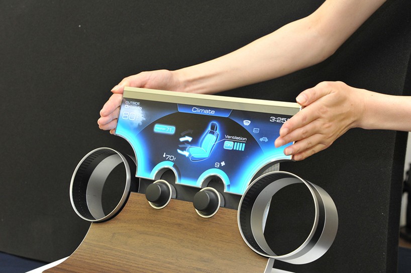 sharp-free-form-displays-g-mark-japan-good-design-2015-designboom-03