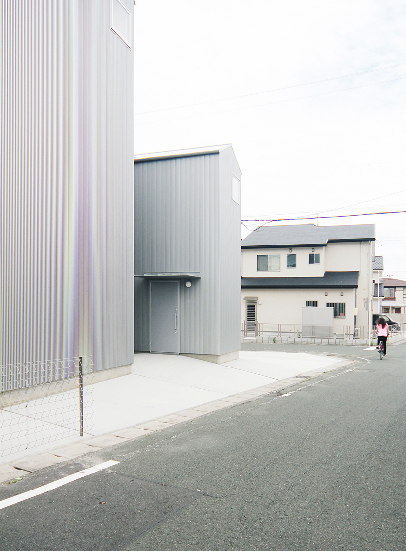 shuhei-goto-architects-house-in-kosai-japan-designboom-02