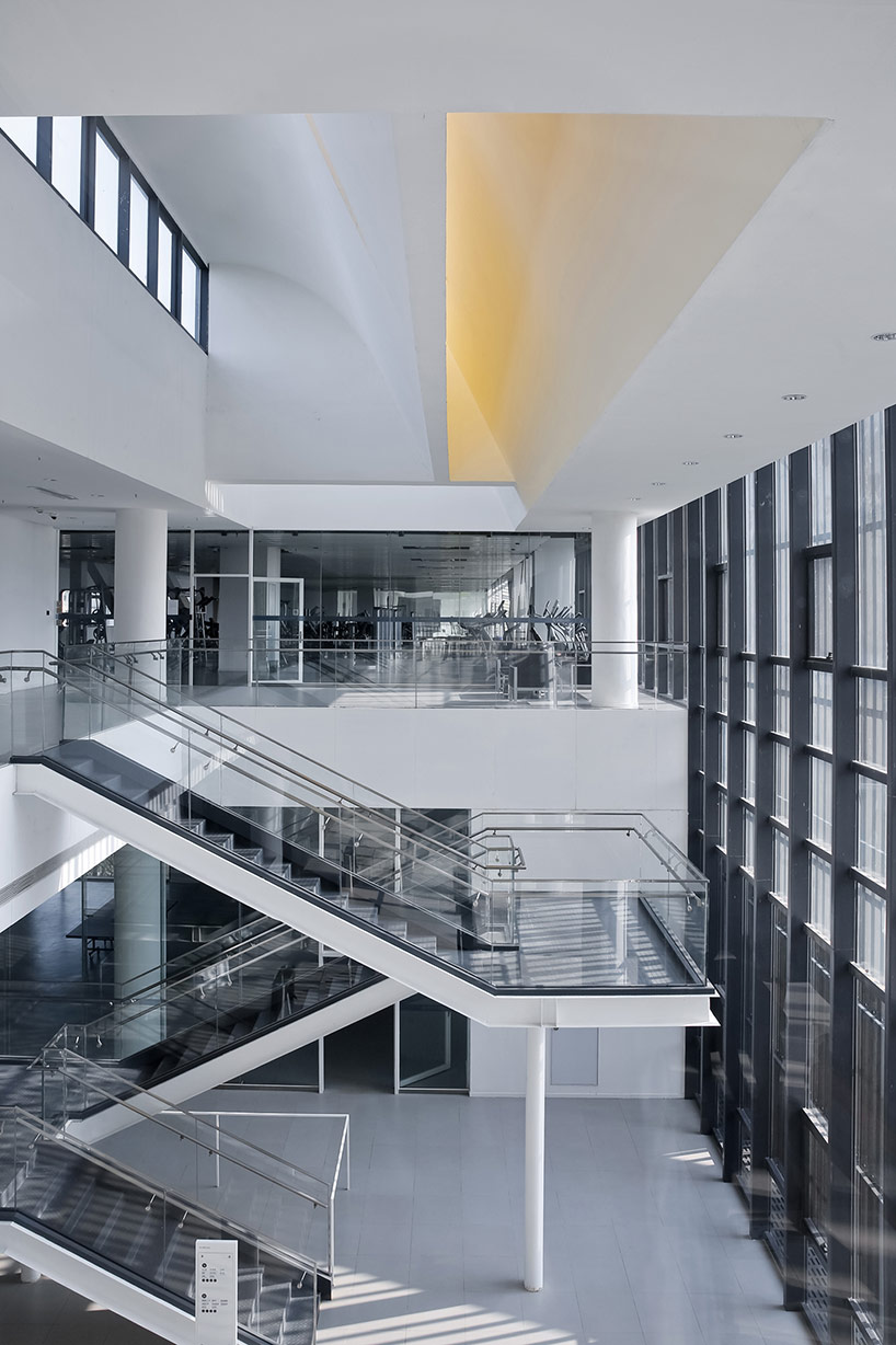 vector architects completes green-covered chongqing taoyuanju community center