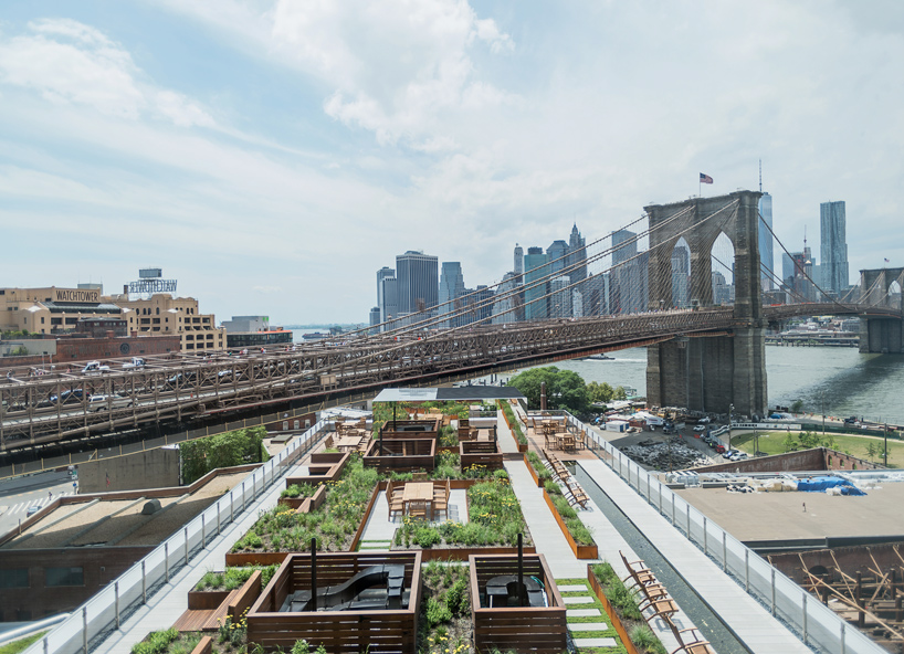60 water apartments dumbo brooklyn roof garden james corner field operations designboom