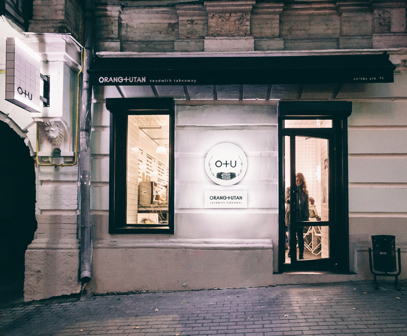 AKZ-architectura-orang-+-utan-vegetarian-bar-kiev-designboom-02