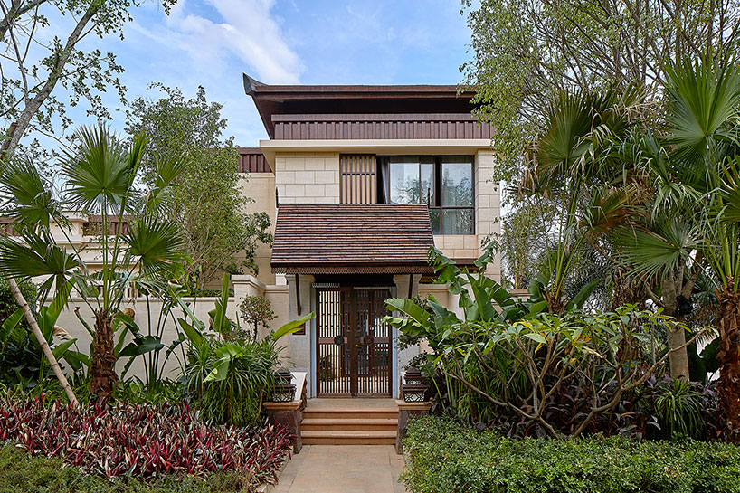 OAD places wanda vista xishuangbanna resort in china's lush mountainside