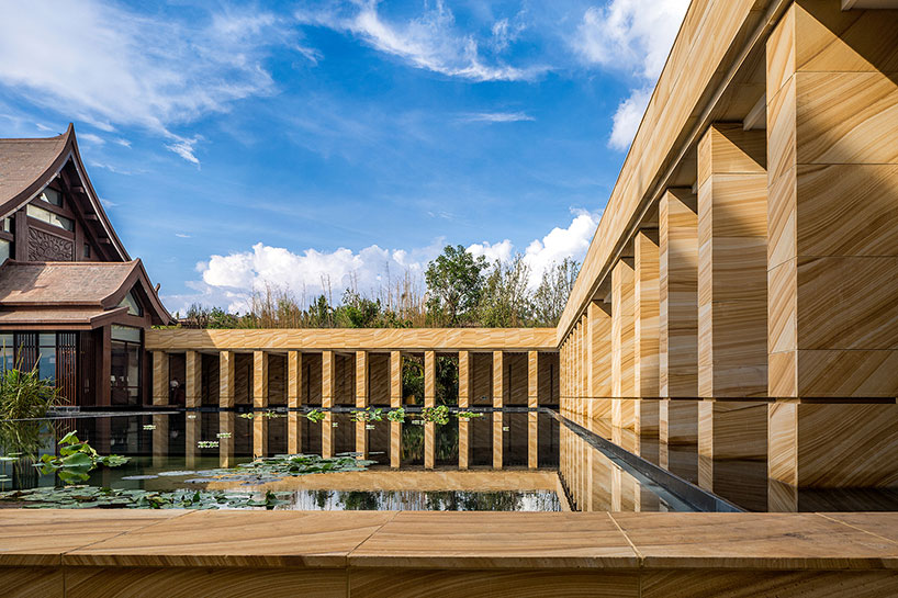 OAD places wanda vista xishuangbanna resort in china's lush mountainside