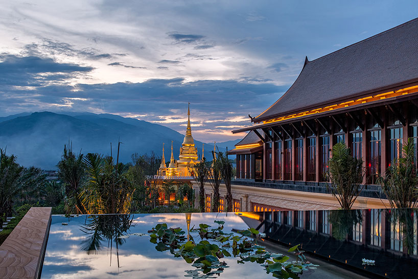 OAD places wanda vista xishuangbanna resort in china's lush mountainside