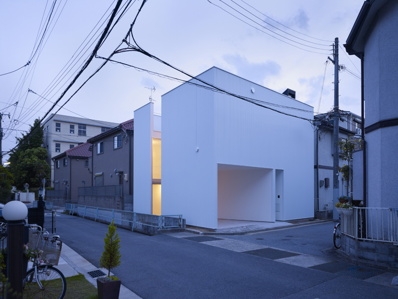 alphaville slice of the city house hyogo japan designboom