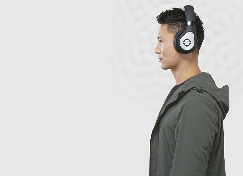 avegant-glyph-mediawear-kit-designboom-04