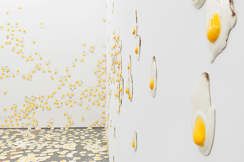 christopher-chiappa-kate-werble-gallery-fried-eggs-livestrong-designboom-08
