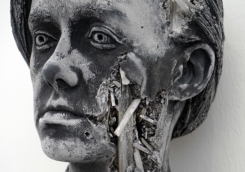 daniel-arsham-baro-galeria-untitled-art-fair-miami-designboom-08