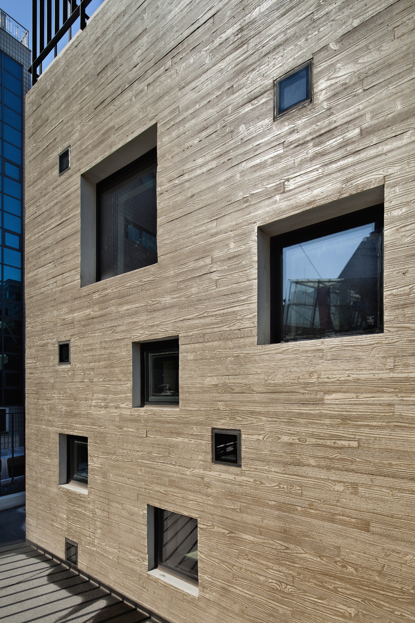 interrobang-bang-by-min-architects-seoul-designboom-02