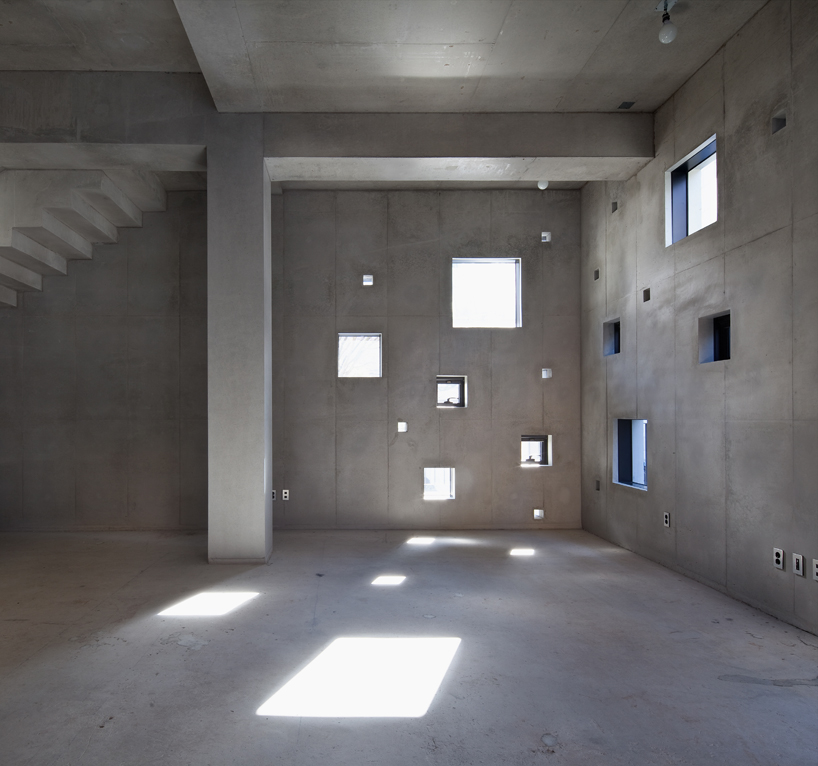 interrobang-bang-by-min-architects-seoul-designboom-02