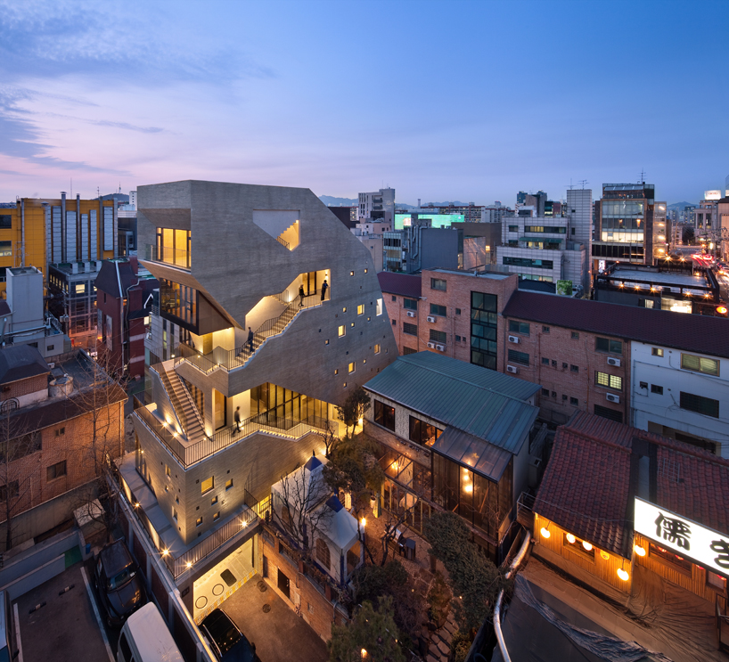 interrobang-bang-by-min-architects-seoul-designboom-02