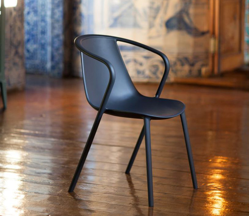 nuno ladeiro portuguese chair colico designboom