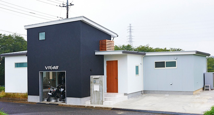 tai_tai studio designs valentino rossi-influenced YS-home in japan