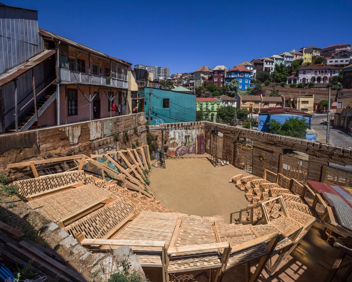 the scarcity and creativity studio develops public event space in valparaiso, chile