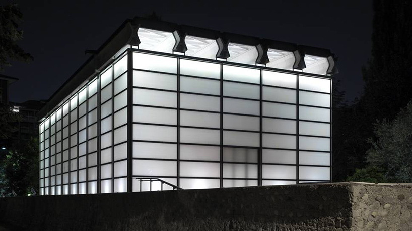SBG-architetti-the-glass-church-la-chiesa-di-vetro-baranzate-italy-designboom-02